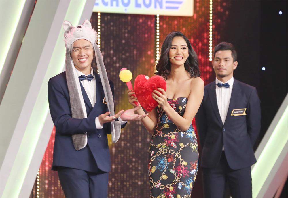 Hương Giang Idol không thể kìm chế sự sung sướng trước cơ hội được nhập quốc tịch Mỹ-2