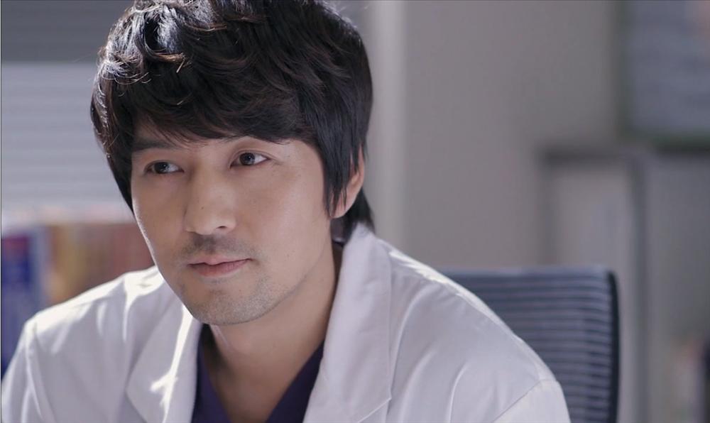 Park Min Young đốn tim người hâm mộ với nhan sắc xinh như hoa và nụ cười tỏa nắng-4