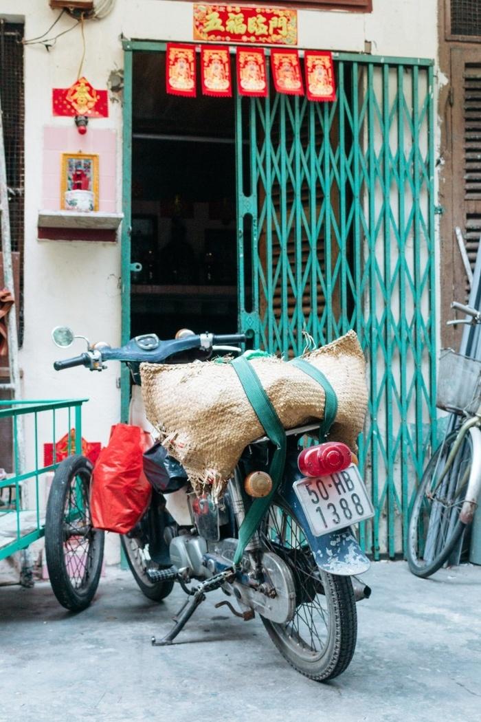 Con hẻm 100 tuổi của Sài Gòn quyến rũ trên báo Tây-3