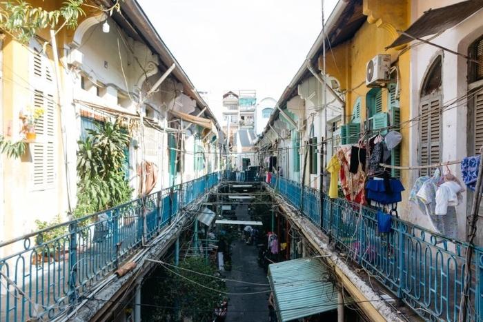 Con hẻm 100 tuổi của Sài Gòn quyến rũ trên báo Tây-9