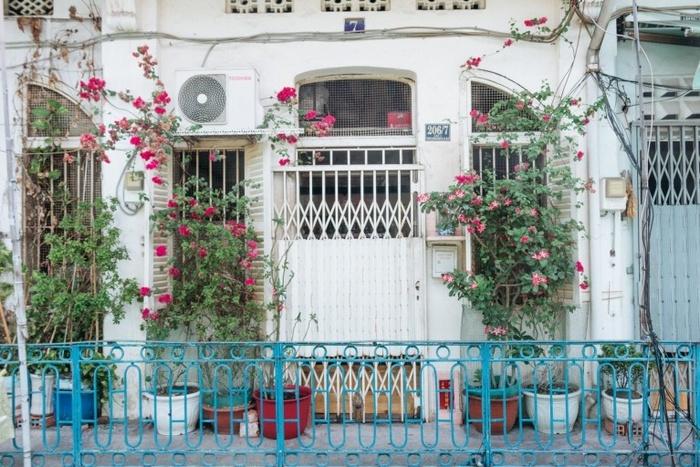 Con hẻm 100 tuổi của Sài Gòn quyến rũ trên báo Tây-7