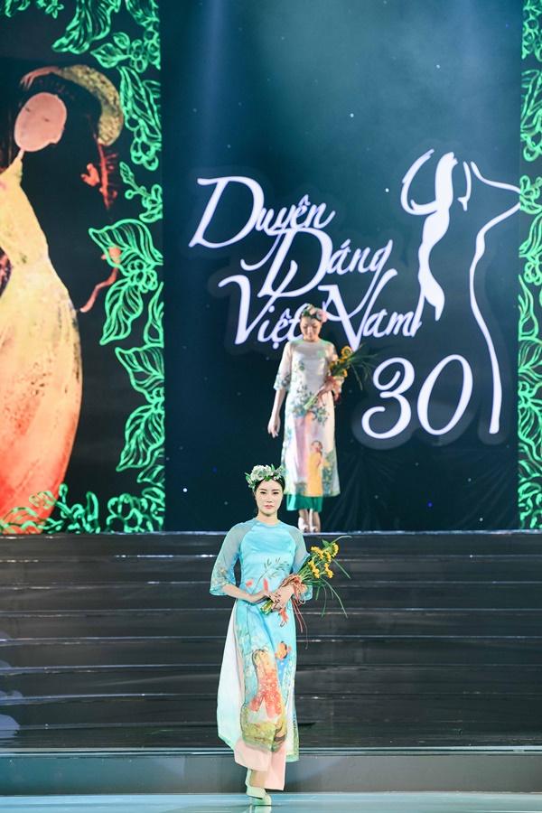 Hoa hậu Ngọc Hân hoàn thành tâm nguyện thuở bé với vai trò mới tại chương trình Duyên dáng Việt Nam 30-5