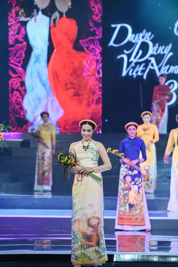 Hoa hậu Ngọc Hân hoàn thành tâm nguyện thuở bé với vai trò mới tại chương trình Duyên dáng Việt Nam 30-8