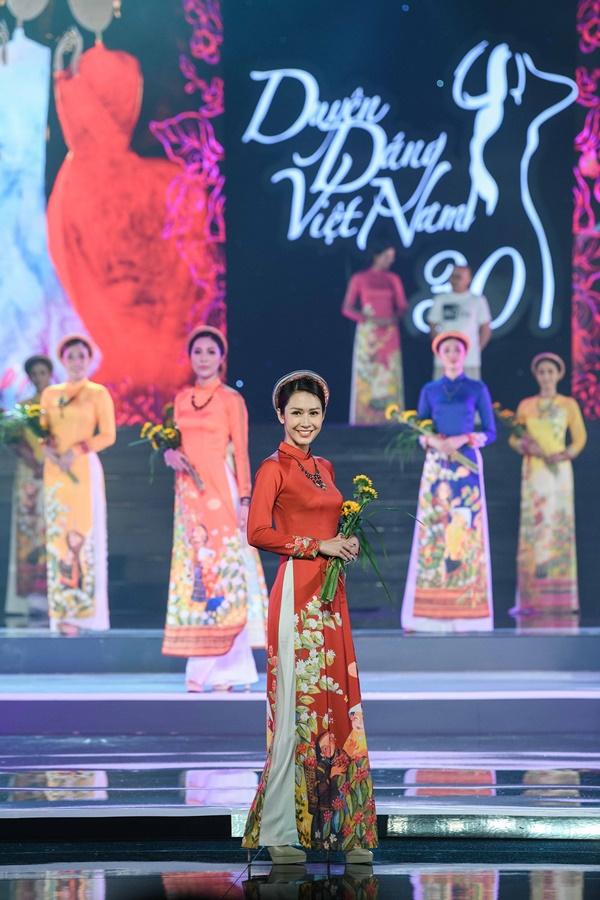 Hoa hậu Ngọc Hân hoàn thành tâm nguyện thuở bé với vai trò mới tại chương trình Duyên dáng Việt Nam 30-10