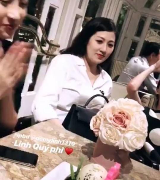 Á hậu Tú Anh chính thức xác nhận đã sinh con sau 5 tháng kết hôn-7