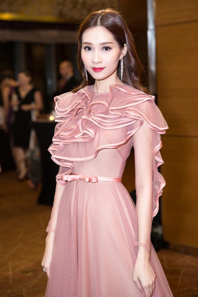 Lý lẽ của người đẹp khi bị nói ăn bám đại gia-4