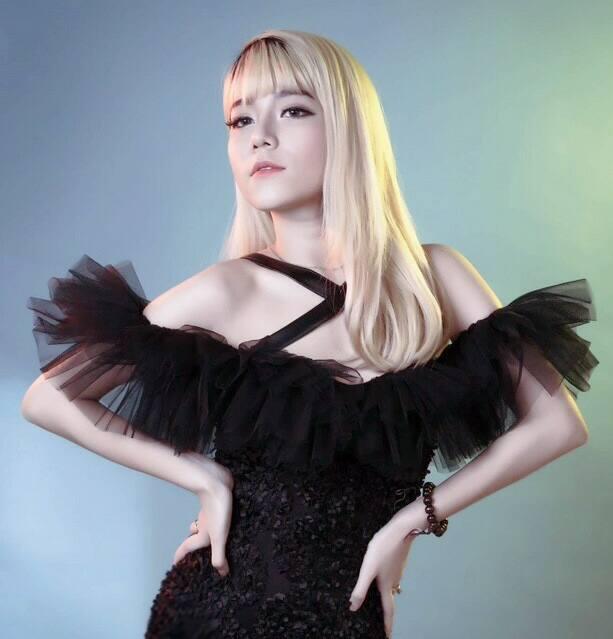 Hát hay, xinh đẹp lại có bạn trai cực lãng mạn - con gái mỹ nhân lẳng lơ nhất màn ảnh Việt khiến giới trẻ xuýt xoa-3