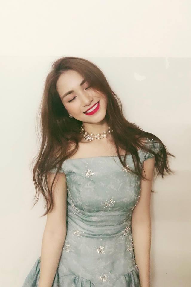 Hòa Minzy bị 'ném đá' phải khóa mạng xã hội, người yêu đại gia an ủi rất thương cảm