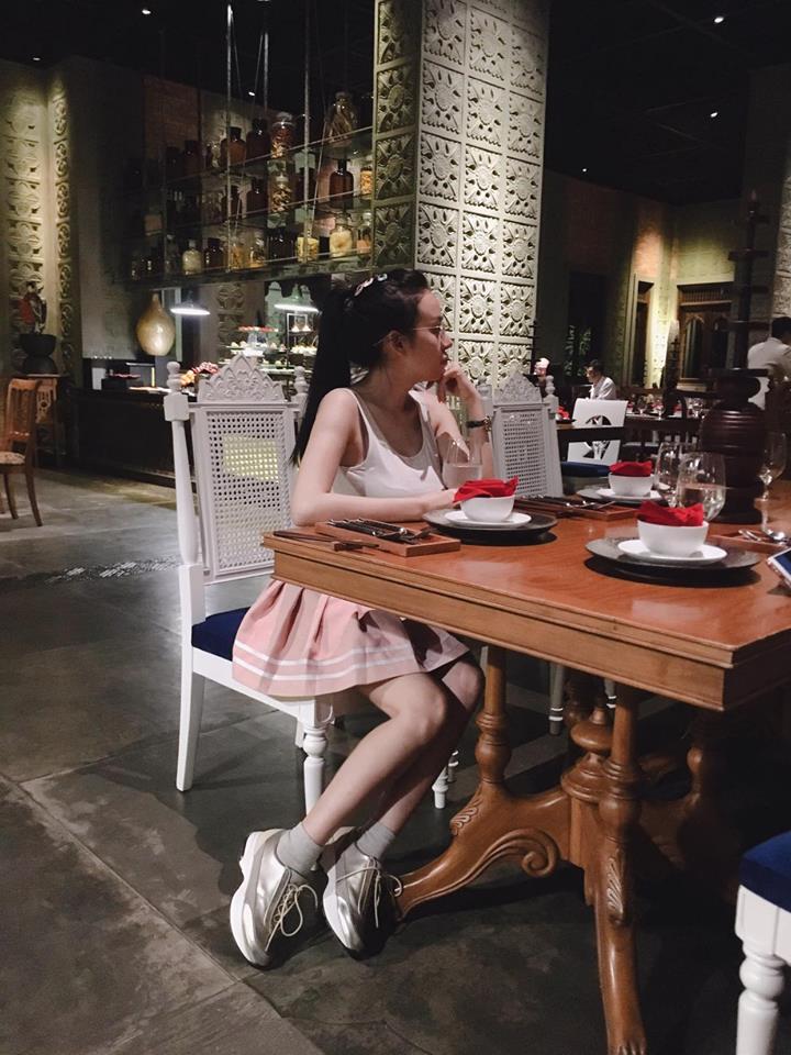 Biết đang quay clip, Midu lập tức mời anh vào team em xem có gì nào làm fans rầm rầm hóc thính-1