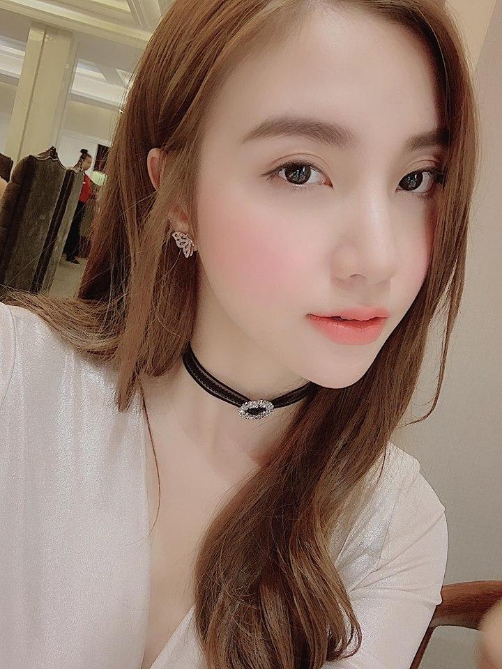 Biết đang quay clip, Midu lập tức mời anh vào team em xem có gì nào làm fans rầm rầm hóc thính-3