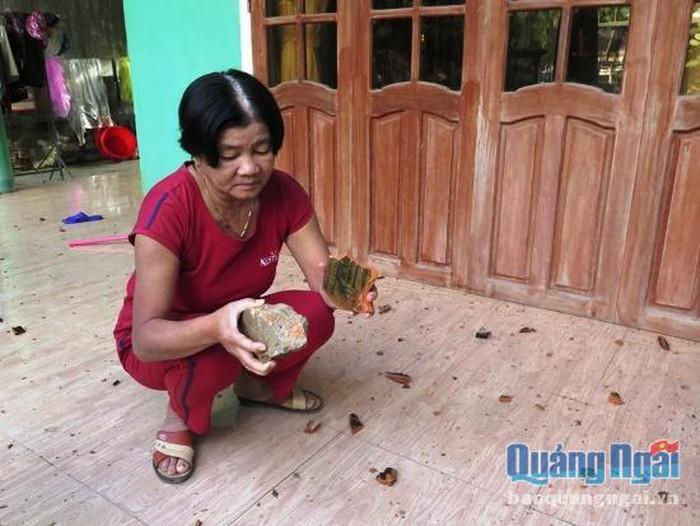 Bom nổ giữa khu dân cư, một người thương nặng-2