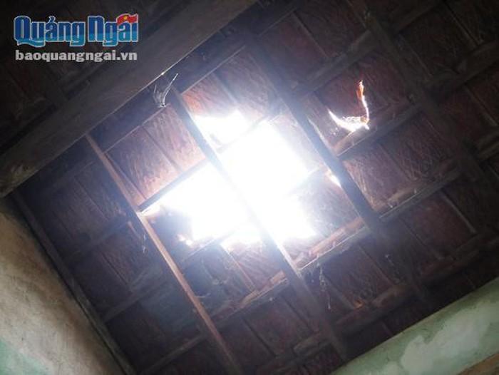 Bom nổ giữa khu dân cư, một người thương nặng-4