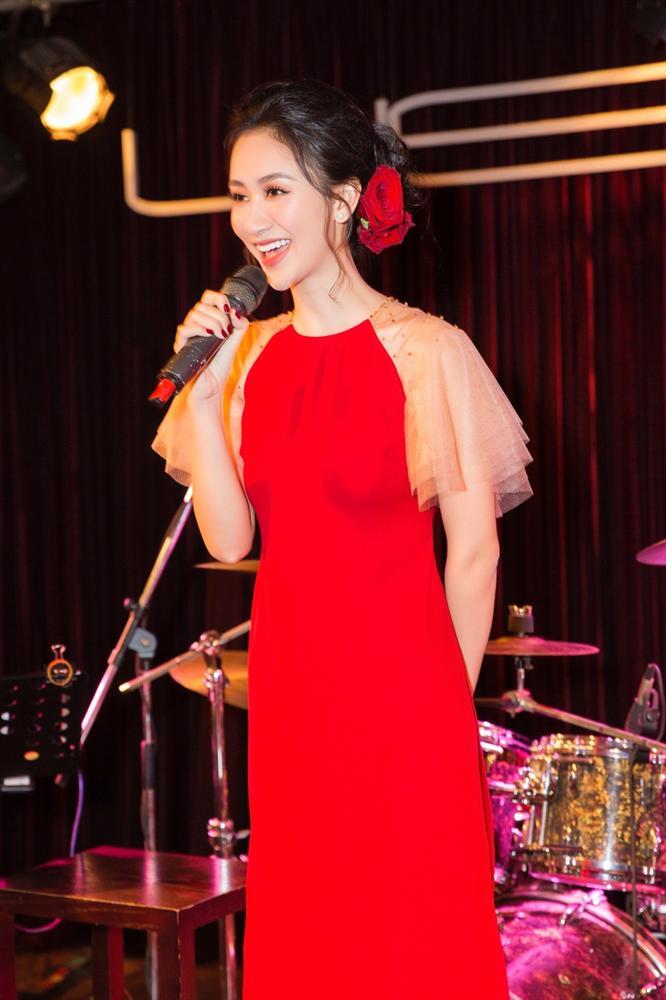 Hà Thu lần đầu kể lại quãng thời gian khủng hoảng, e ngại khi theo nghiệp ca hát-6