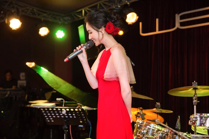 Hà Thu lần đầu kể lại quãng thời gian khủng hoảng, e ngại khi theo nghiệp ca hát-7