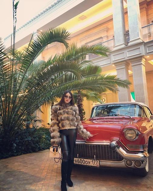 Cô hoa khôi xinh đẹp đánh liều yêu xa nửa vòng trái đất, đến khi kết hôn mới biết chồng là đại gia ở Nga-11