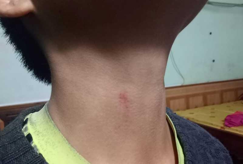 Thanh Hóa: Hiệu trưởng bị tố bóp cổ học sinh-2