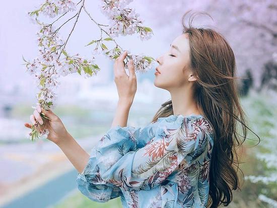 Tử vi thứ Tư ngày 9/1/2019 của 12 con giáp: Tỵ suy nghĩ vẩn vơ, Ngọ tiền bạc khởi sắc