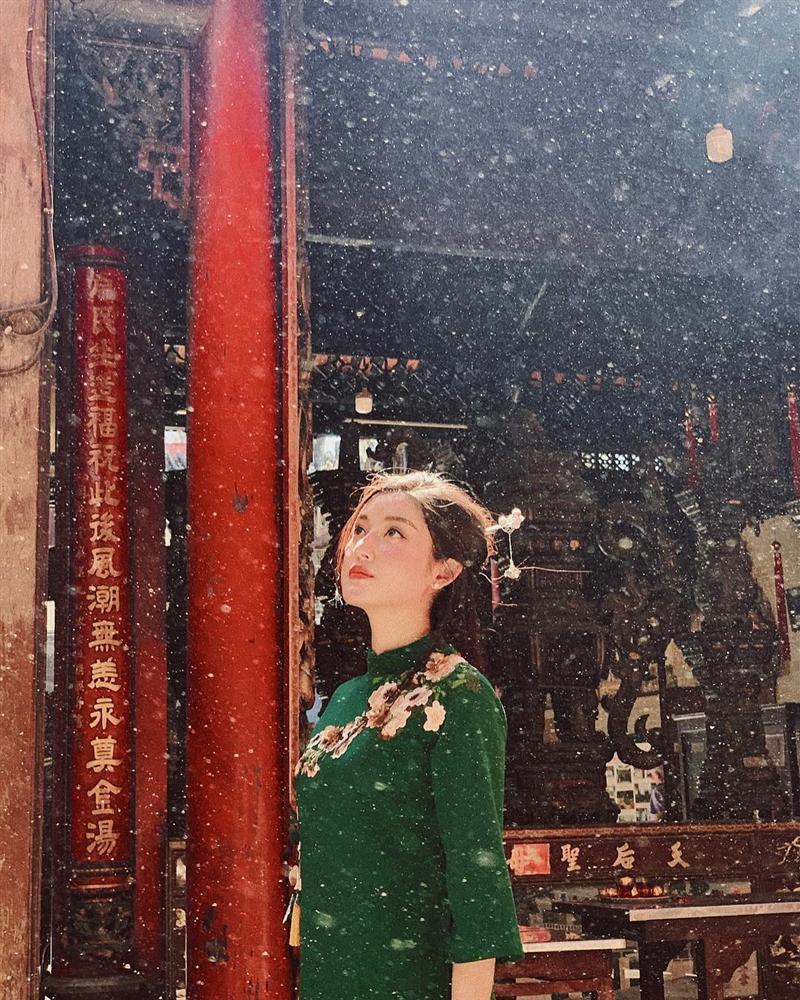 Mỹ nhân từng từ chối yêu Trường Giang khoe đường cong nóng bỏng với nội y-5