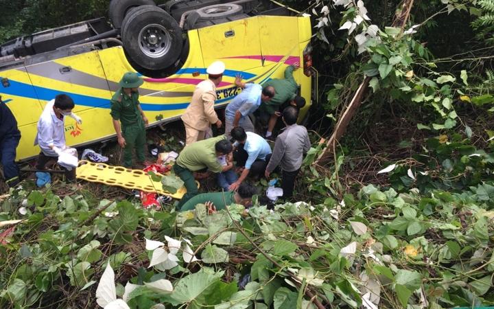 KINH HOÀNG loạt tai nạn thảm khốc xảy ra vào ngày Tam Nương: Từ nổ tàu ngầm hạt nhân, cháy chung cư Carina cho đến xe khách lao đèo Hải Vân-8