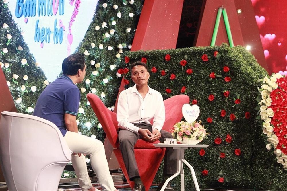 Nhút nhát, tự ti và mặc cảm về ngoại hình, chàng công nhân lái xe bị cô gái từ chối hẹn hò-1