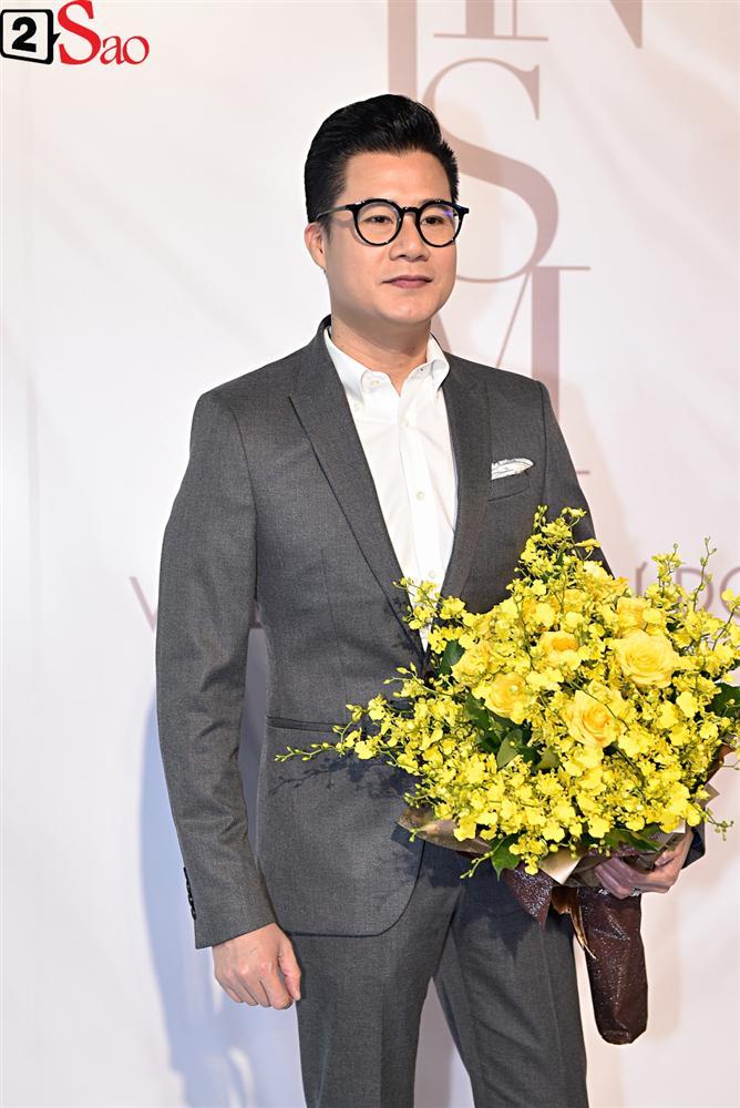 Bất chấp làn sóng tẩy chay, Hòa Minzy diện váy lồng lộn chặt chém dàn hoa hậu-17