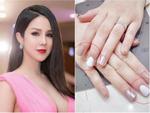 Tự phục vụ khách tại tiệm nail, Hoa hậu Kỳ Duyên bị nhắc nhở đeo bao tay tránh lây nhiễm bệnh xã hội-7