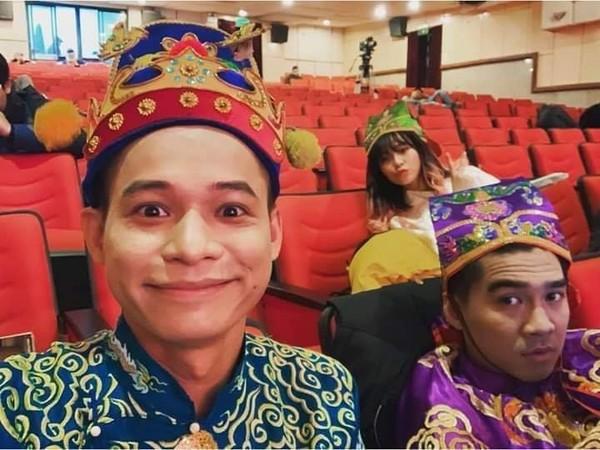 Bất ngờ xuất hiện trong buổi diễn tập Táo Quân 2019, Pew Pew và Misthy khiến cộng đồng mạng cảm thấy vô lý-1