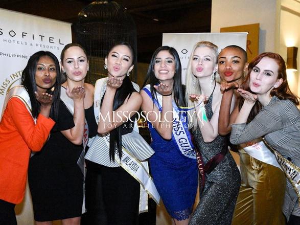 Nhan sắc Lê Âu Ngân Anh vẫn còn đỡ, ngắm dàn thí sinh Miss Intercontinental 2018 mặc đồ dạo biển ai cũng thon thót giật mình-30