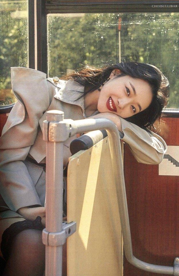 Đang bị chê gái ế lâu năm, Son Ye Jin bất ngờ dính tin đồn hẹn hò tình cũ Song Hye Kyo-5