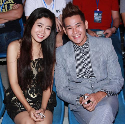 Phùng Ngọc Huy phản ứng bất ngờ khi tình cũ Mai Phương diện đầm khoe vòng 1 gợi cảm-5