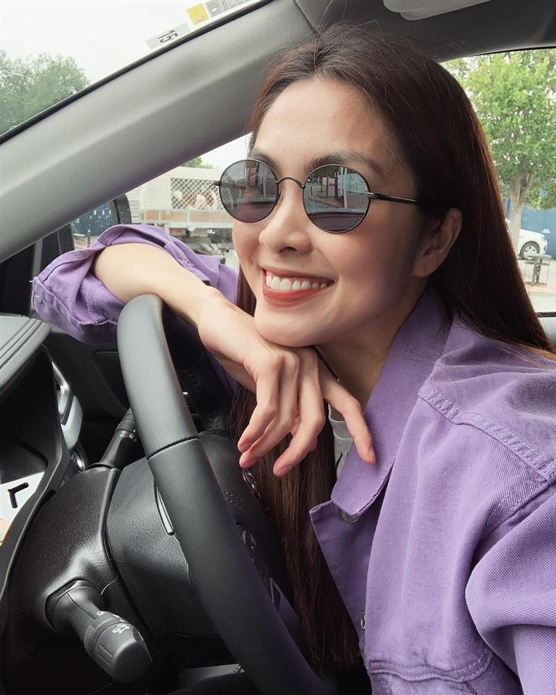 Tăng Thanh Hà khoe nụ cười vàng mười lái xe khám phá thiên nhiên-1