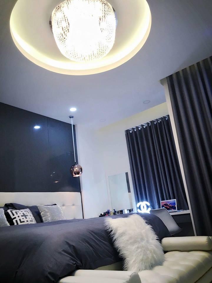 Dân mạng xuýt xoa tiếc tiền khi gái xinh mất trắng 20 tỷ chỉ vì máy xông tinh dầu bất ngờ phát nổ-10