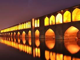 Đã mắt với cây cầu 33 cổng vòm, đẹp nhất Iran Đã mắt với cây cầu 33 cổng vòm, đẹp nhất Iran