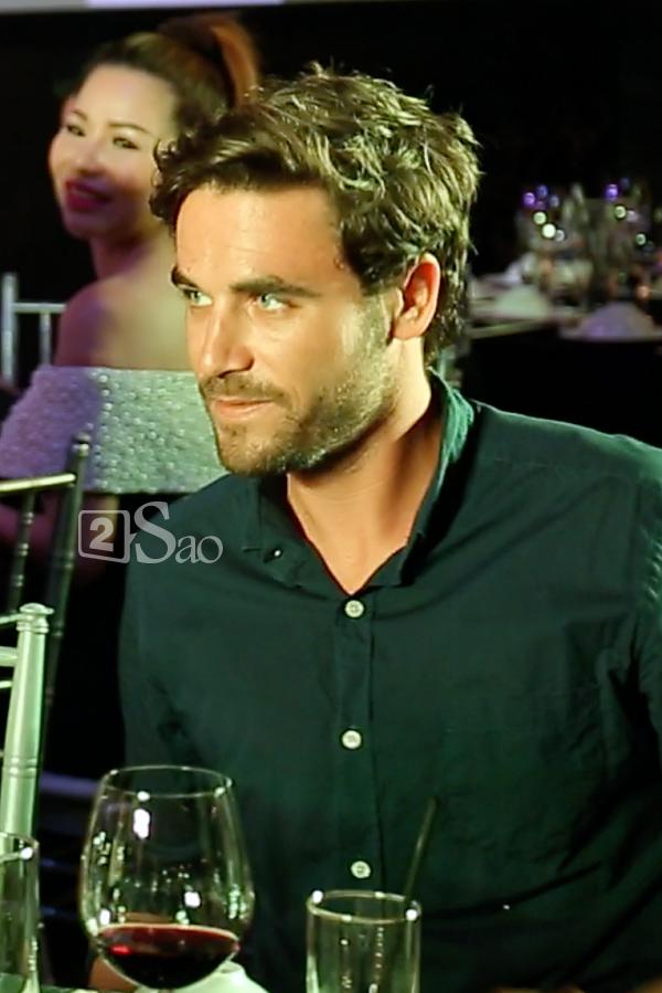 Sự thật chuyện Hồng Nhung có tình mới sau cuộc hôn nhân đổ vỡ-3