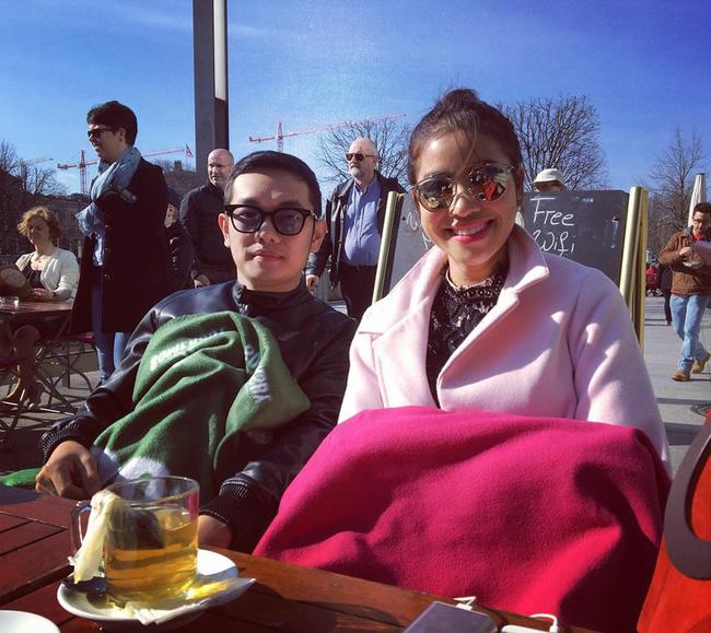 Phạm Hương khoe cận cảnh gương mặt tròn quay như muốn tràn màn hình giữa nghi án bầu bí-5