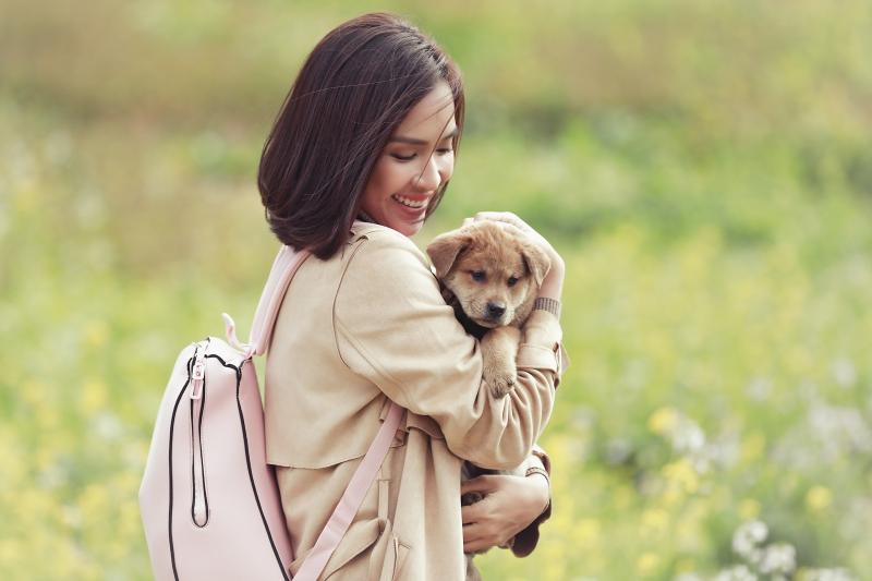 Vpop tháng 1: Vy Oanh làm MV dành tặng chồng, Ái Phương khiến người con xa quê nôn nóng trở về-7