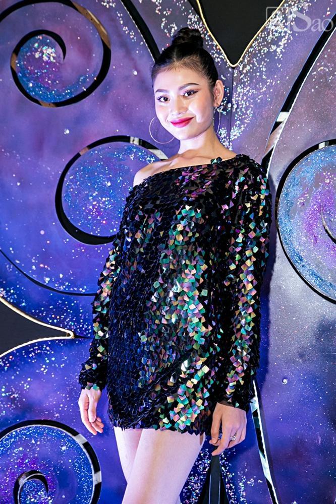 Đánh bật mọi mỹ nhân, thánh lố Dược sĩ Tiến gây sốc khi hóa thân thành vua Càn Long trên thảm đỏ-14