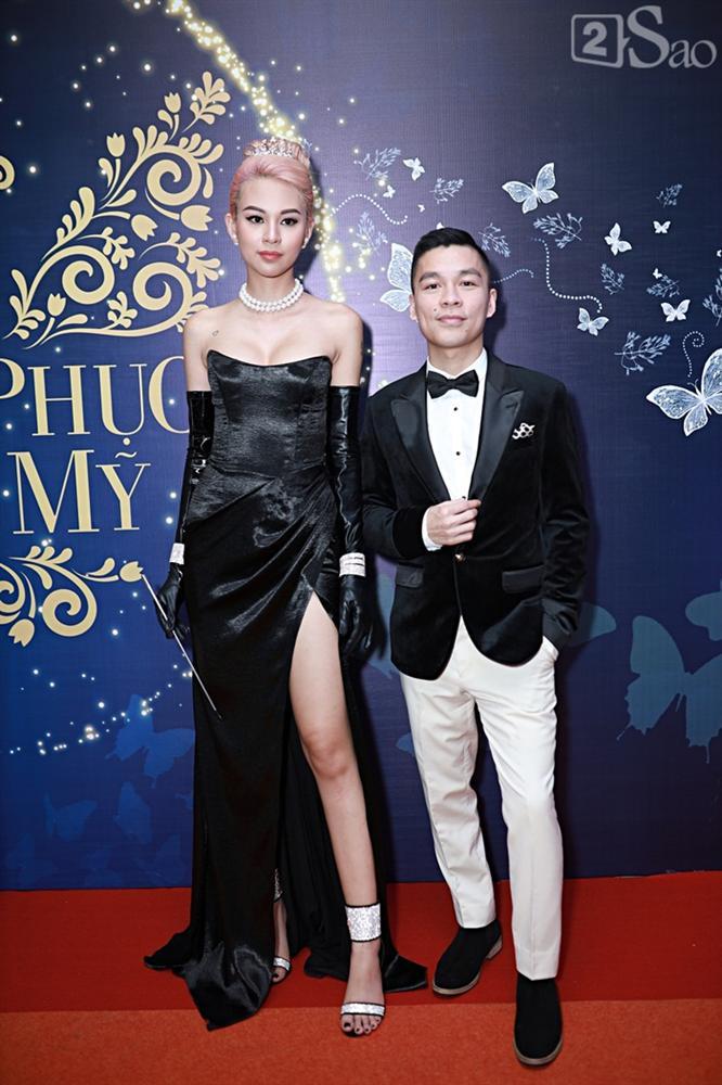 Đánh bật mọi mỹ nhân, thánh lố Dược sĩ Tiến gây sốc khi hóa thân thành vua Càn Long trên thảm đỏ-9