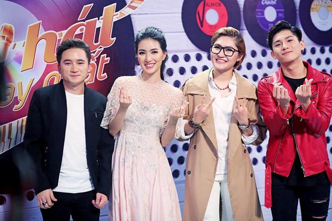 MC chung kết The Tiffany Vietnam 2018 gây bão chỉ với một câu nói: Vương miện đâu? Mang ra đây!-11