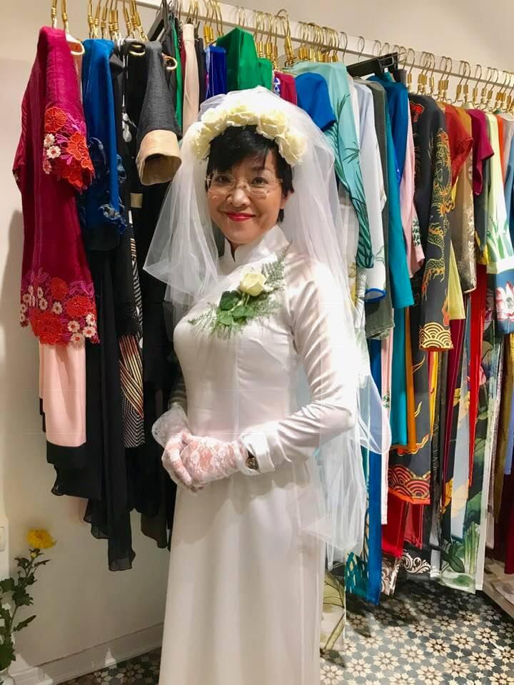 Thích thú ngắm loạt ảnh cưới phong cách thập niên 80 của cặp MC Thảo Vân - Lê Anh-1