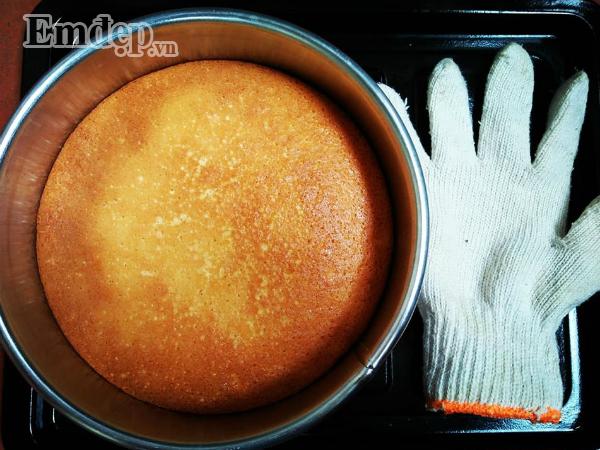 Công thức làm bánh bông lan nở xốp, mềm thơm y như ngoài hàng-13