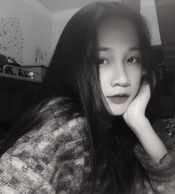 Xuất hiện hotgirl quân sự đẹp tựa nữ thần, bị dân mạng ráo riết truy link-8