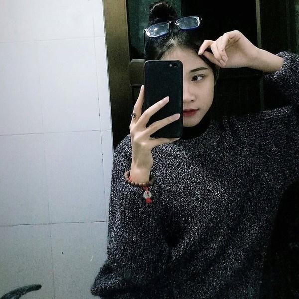 Xuất hiện hotgirl quân sự đẹp tựa nữ thần, bị dân mạng ráo riết truy link-9