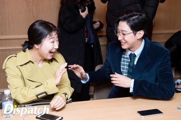 Ngỡ ngàng trước màn lột xác ngoạn mục của Jinyoung (B1A4) trong Đại ca hóa soái ca-5