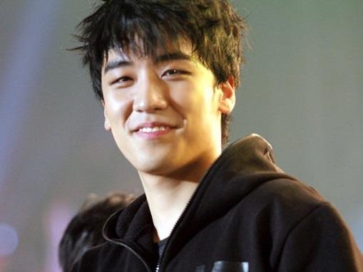 Seungri (Big Bang) bị YG đối xử tệ bạc, tước vũ công và stylist