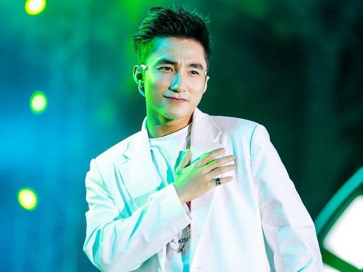 Không ngoài dự đoán: Meme hot nhất sáng nay trên mạng xã hội thuộc về bà ngoại Sơn Tùng-12