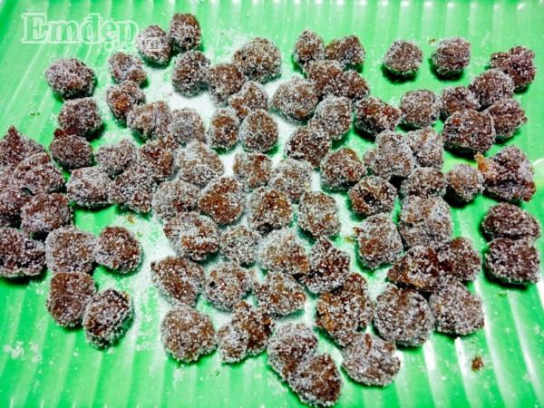 Mách bạn cách làm ô mai me bọc đường ăn Tết cứ gọi là xuất sắc-5