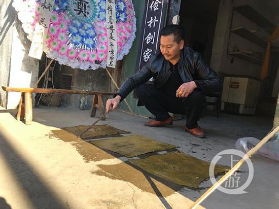 Bác sĩ quên gạc trong bụng bệnh nhân gây ra cái chết thương tâm