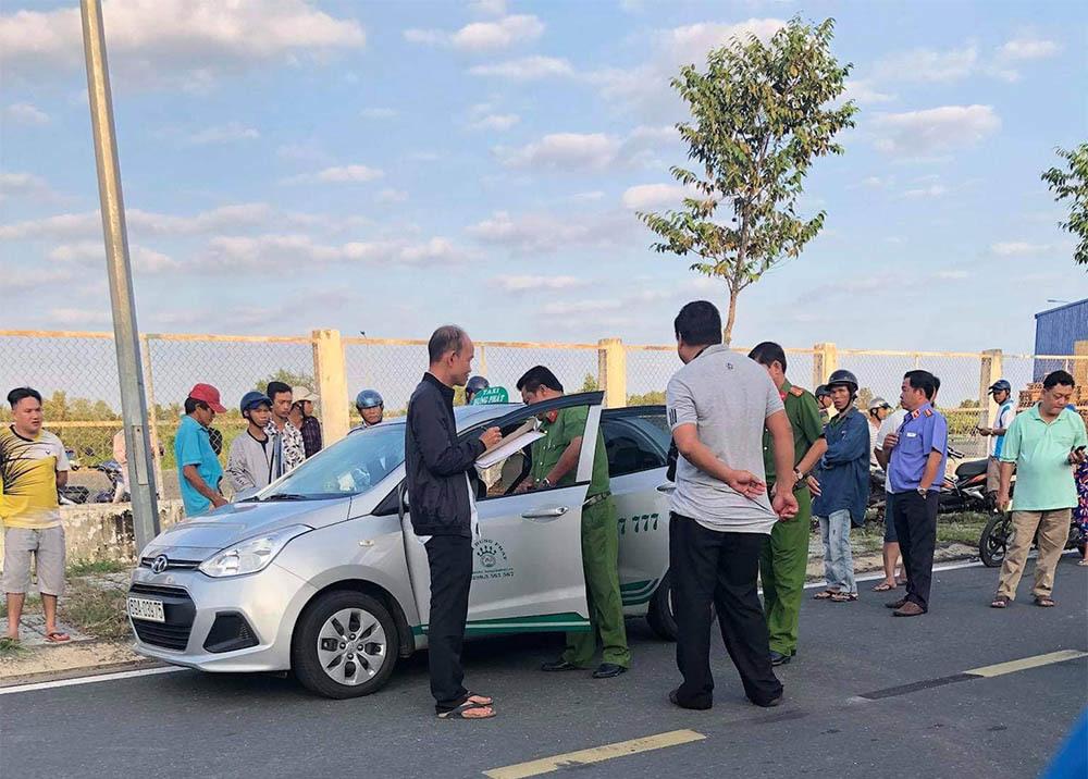 Cà Mau: Tài xế taxi nghi bị cứa cổ trong đêm-1