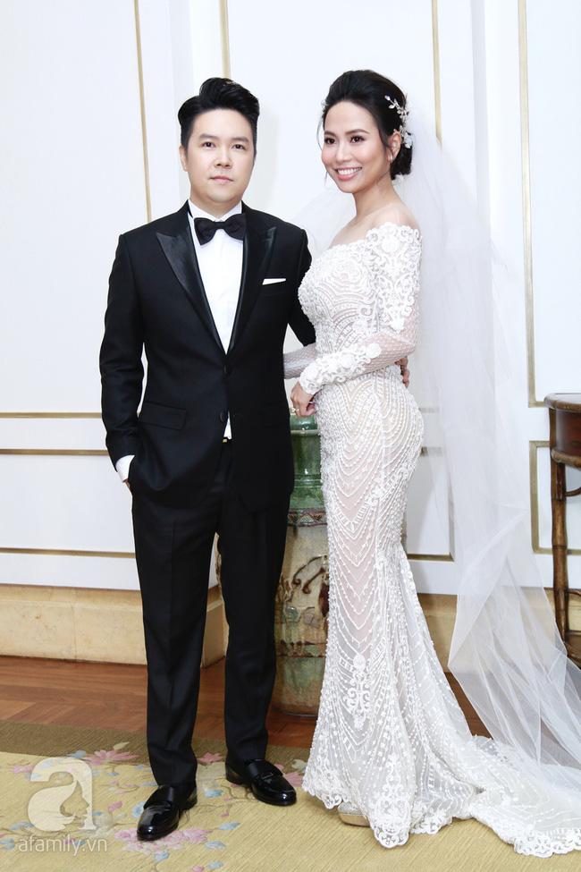Cận cạnh vợ trẻ 9x da nâu miệng rộng của Lê Hiếu trong đám cưới hạng sang hạn chế khách mời-5